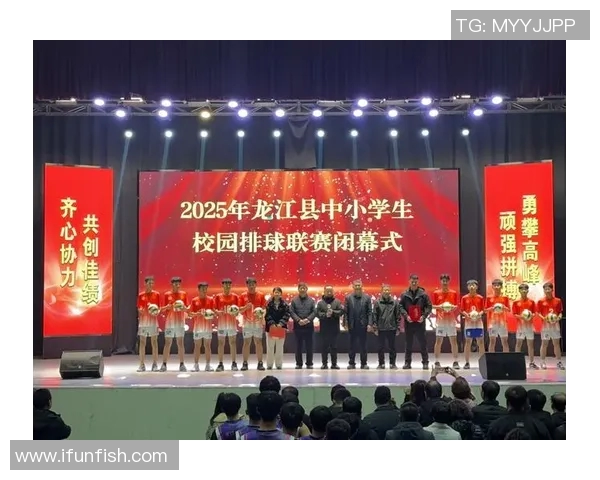 重庆排球队选拔赛精彩点评团队配合与战术执行的完美结合